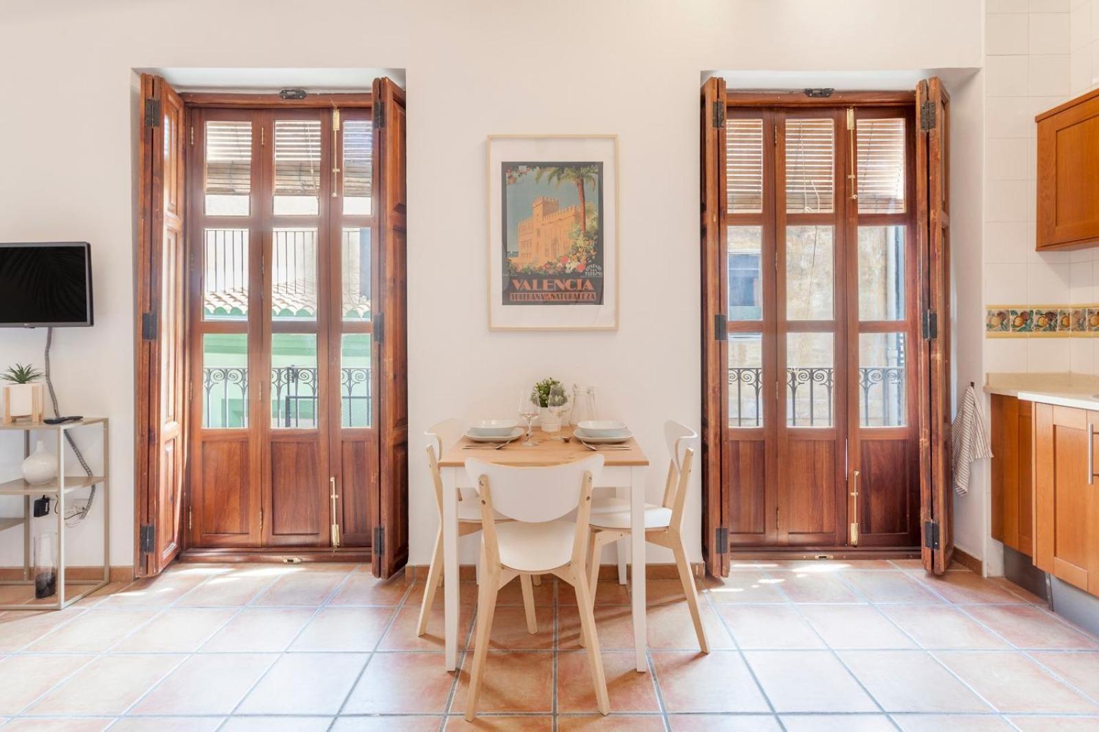 Sunny Modern Flat By Mercado Central فالنسيا المظهر الخارجي الصورة